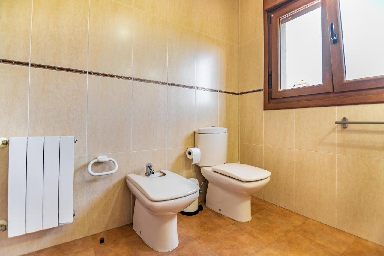Apartamentos Privados Con Jardin Y Barbacoa Compartida En Ларедо Екстериор снимка