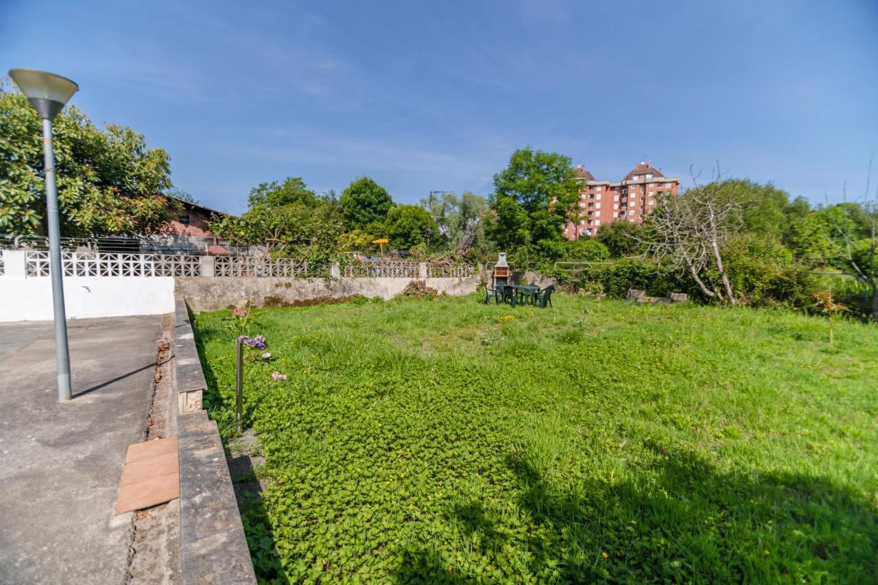 Apartamentos Privados Con Jardin Y Barbacoa Compartida En Ларедо Екстериор снимка